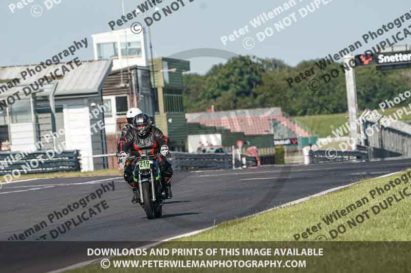 enduro digital images;event digital images;eventdigitalimages;no limits trackdays;peter wileman photography;racing digital images;snetterton;snetterton no limits trackday;snetterton photographs;snetterton trackday photographs;trackday digital images;trackday photos